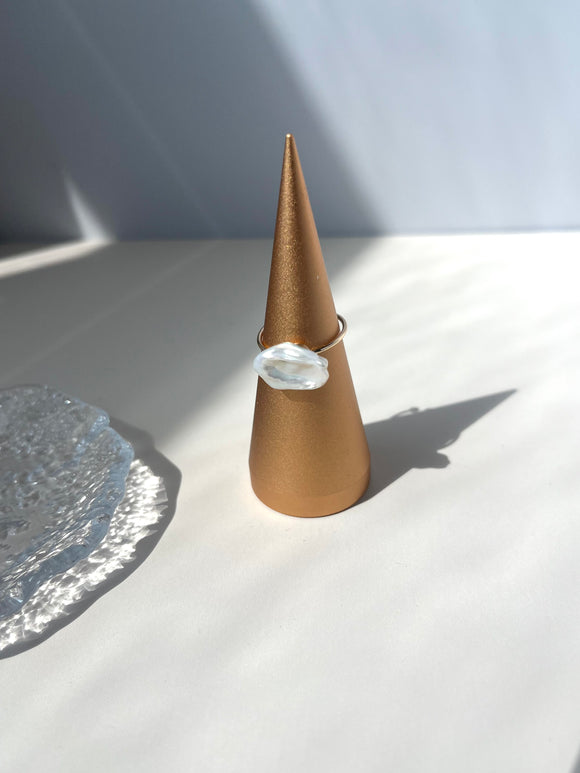 Starlit 14k baroque pearl ring