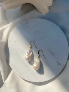 14kgf water drop baroque pearl pierce