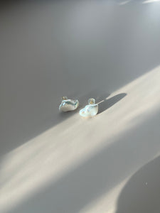 Baroque classic pearl pierce