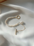 Danity pearls bracelet